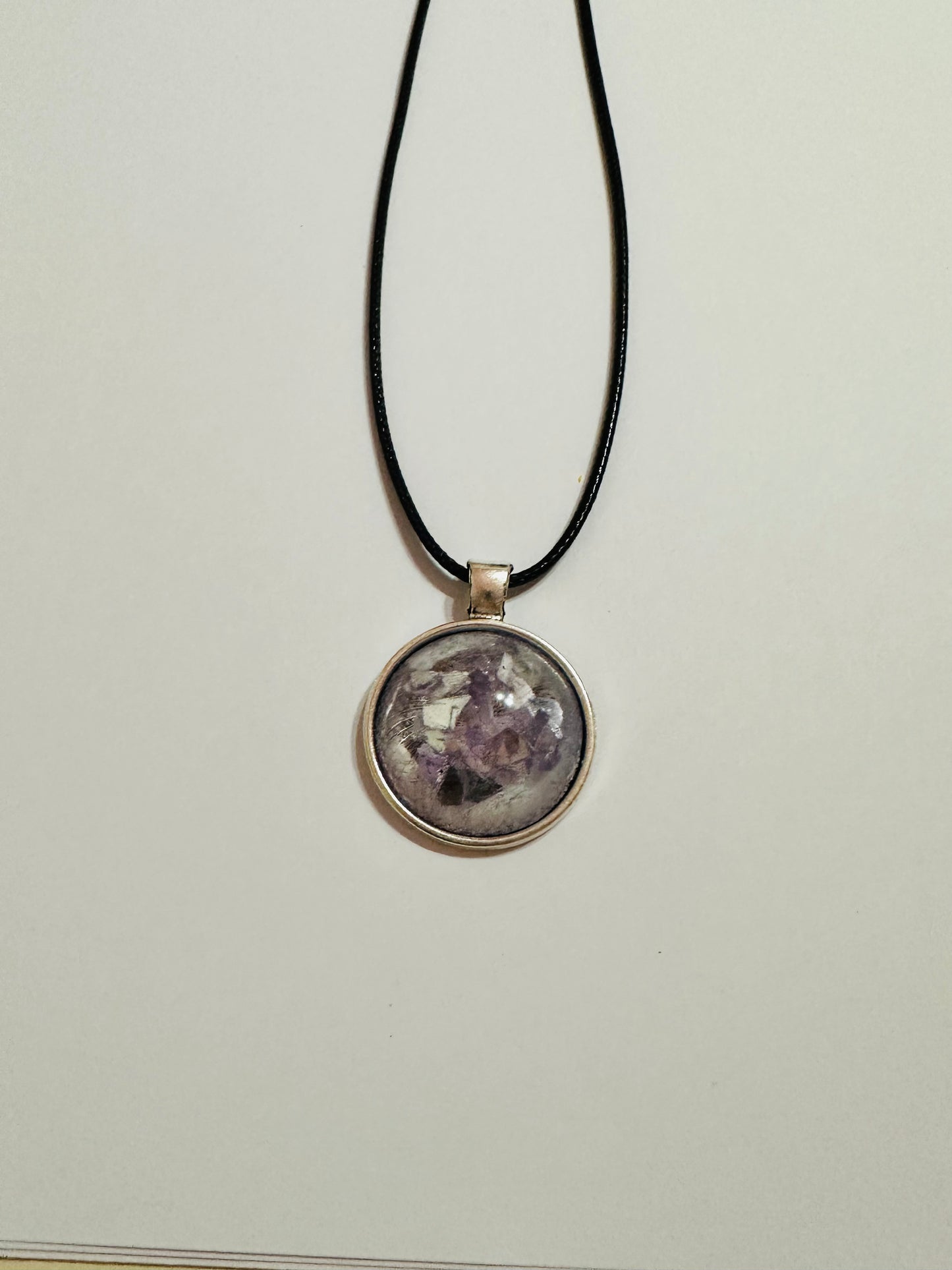 Pendiente encapsulado de cristal