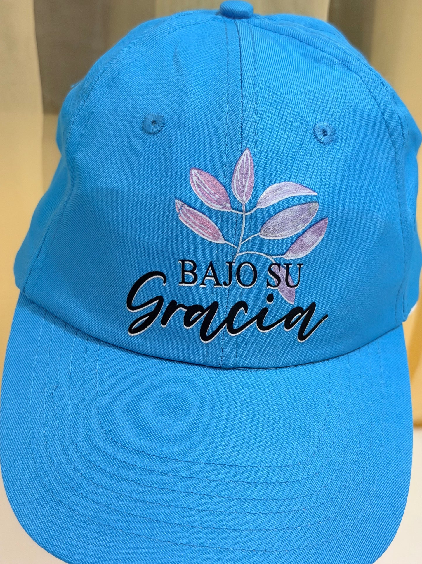 Gorra Bajo su Gracia