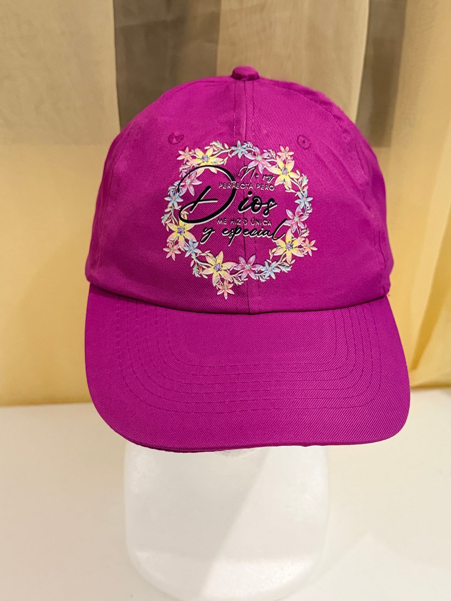 Gorra no soy perfecta Dios me hizo única y especial