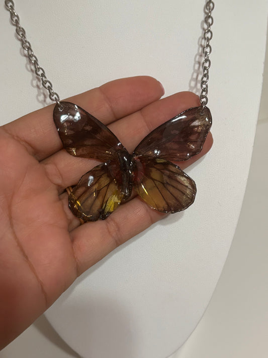 Mariposa real pieza única