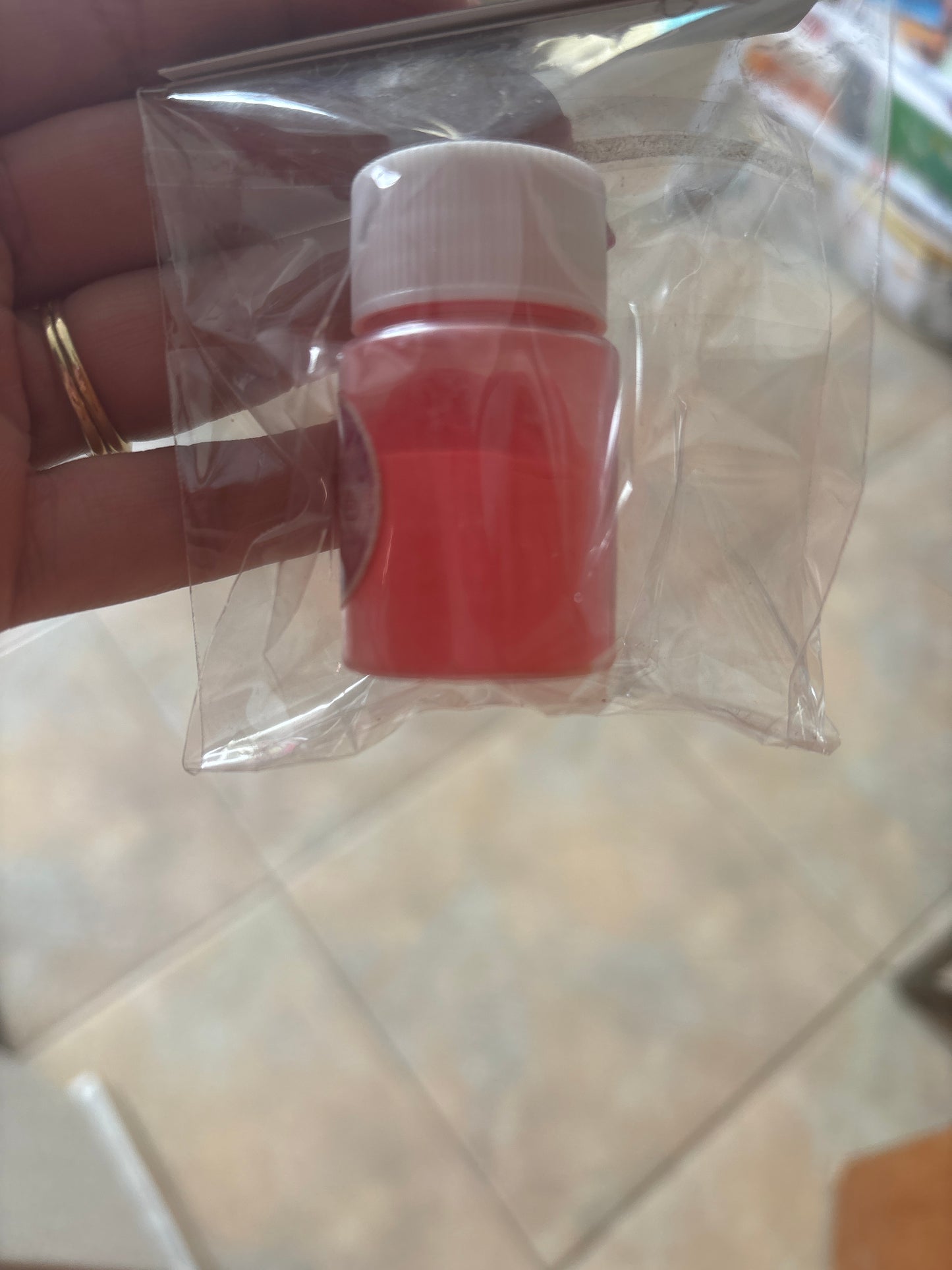 Polvo mica brilla en la oscuridad